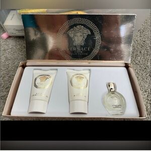 NIB VERSACE Eros Pour Femme Gift Set